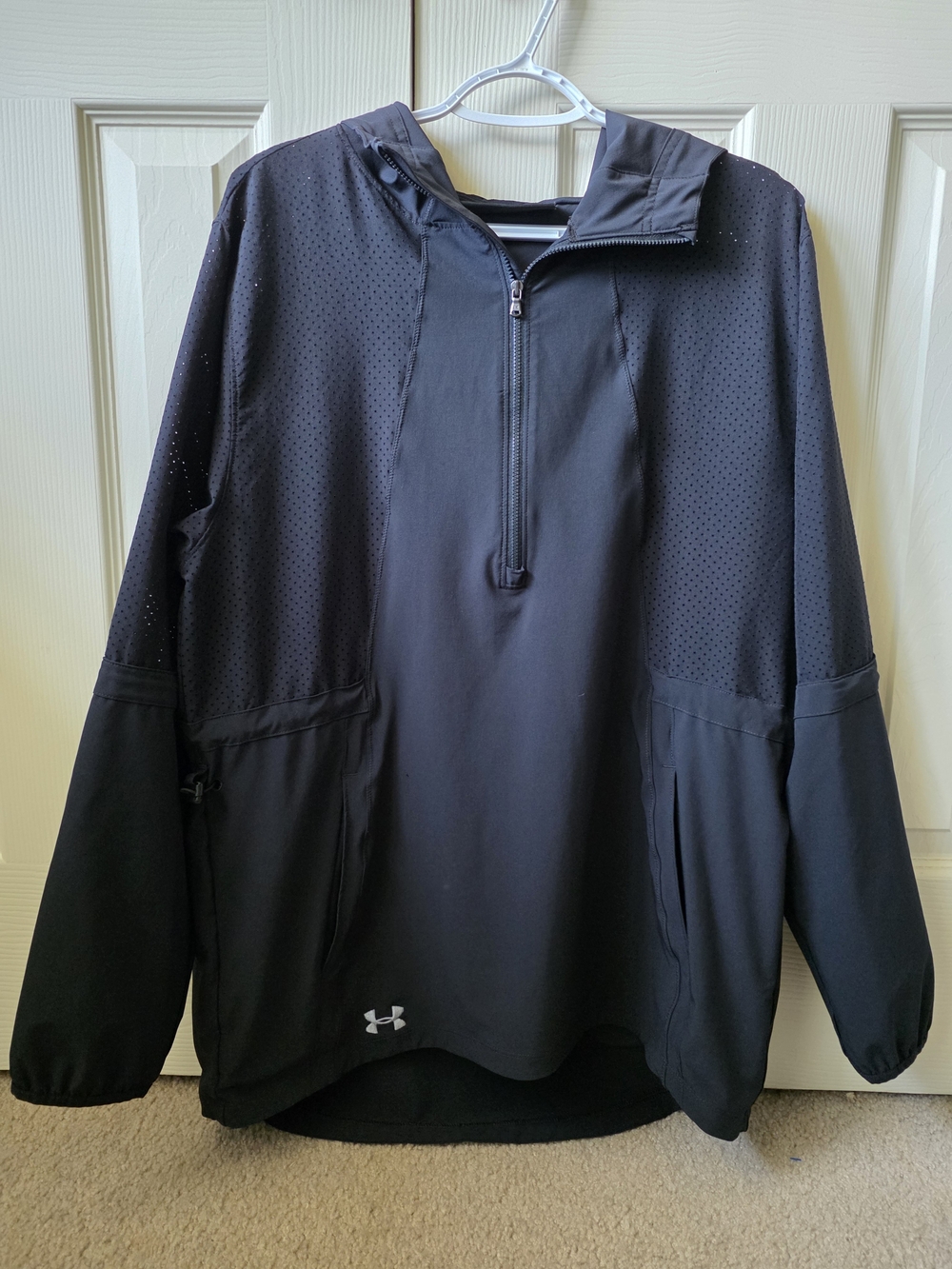 Under Armour Lightweight Running Active Mesh Panel Quarter Zip Pullover Hoodie